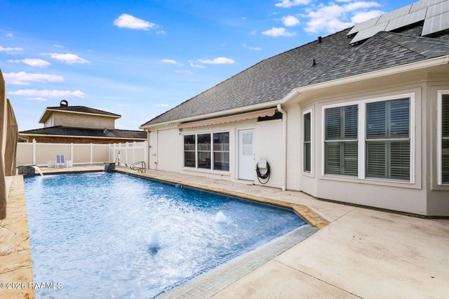 708 Astor Place Drive, New Iberia, LA 70563