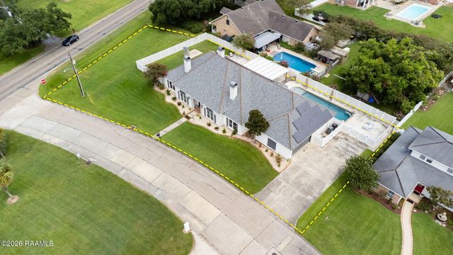 708 Astor Place Drive, New Iberia, LA 70563