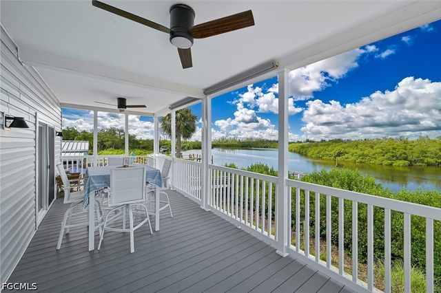 4725 Tahiti DR, Bonita Springs, FL 34134
