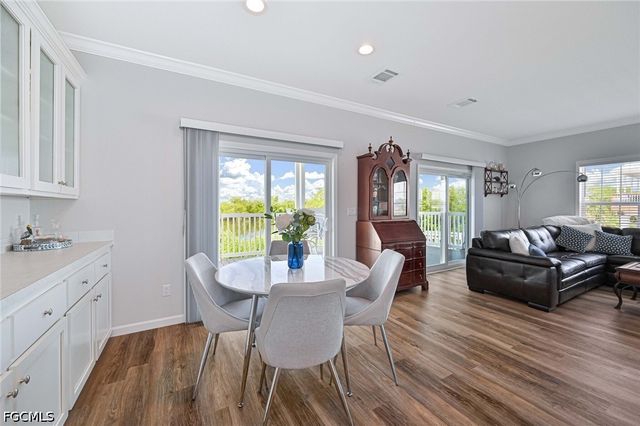 4725 Tahiti DR, Bonita Springs, FL 34134