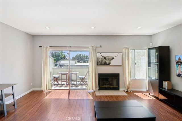 15786 Midwood Drive 4, Granada Hills, CA 91344