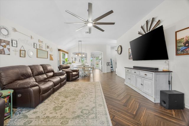 2800 Stoney Hollow Lane, Rockwall, TX 75087