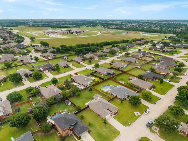 2800 Stoney Hollow Lane, Rockwall, TX 75087