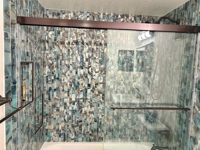 2112 S Cypress Bend Drive 203, Pompano Beach, FL 33069