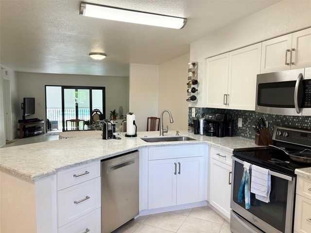 2112 S Cypress Bend Drive 203, Pompano Beach, FL 33069