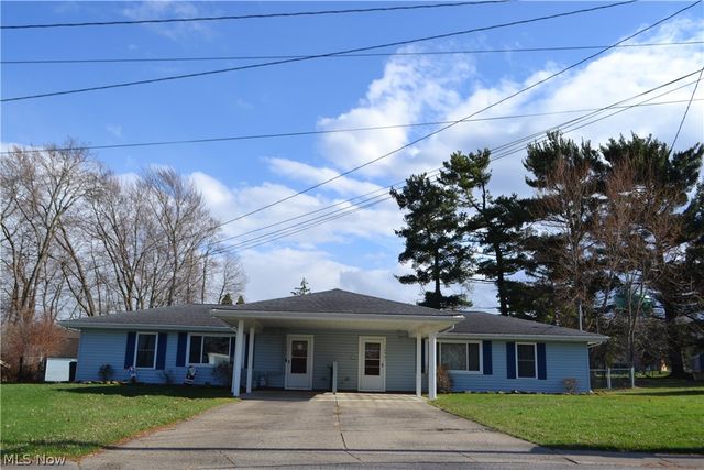 12961 Fountain Court, Strongsville, OH 44136