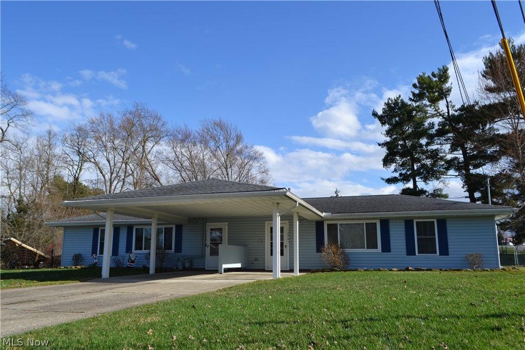 12961 Fountain Court, Strongsville, OH 44136