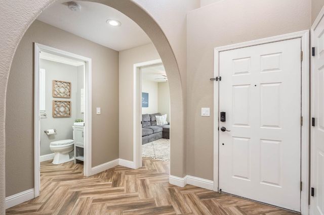 1774 Ruth Dr, Ripon, CA 95366