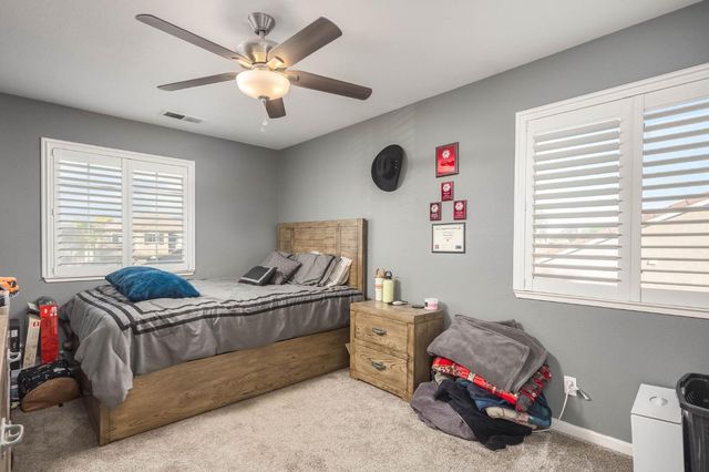 1774 Ruth Dr, Ripon, CA 95366