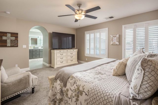 1774 Ruth Dr, Ripon, CA 95366
