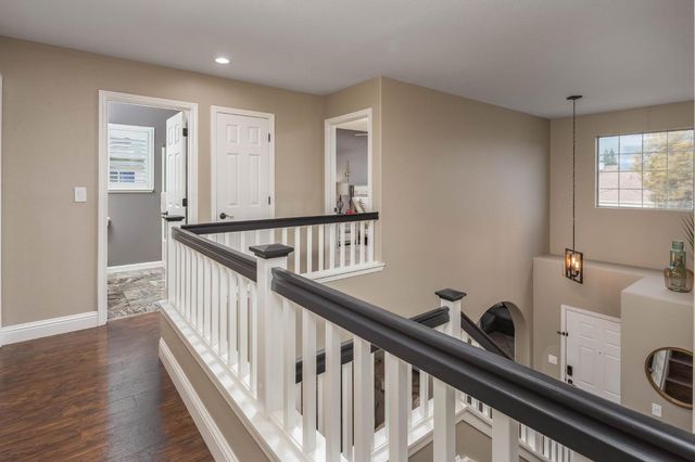 1774 Ruth Dr, Ripon, CA 95366
