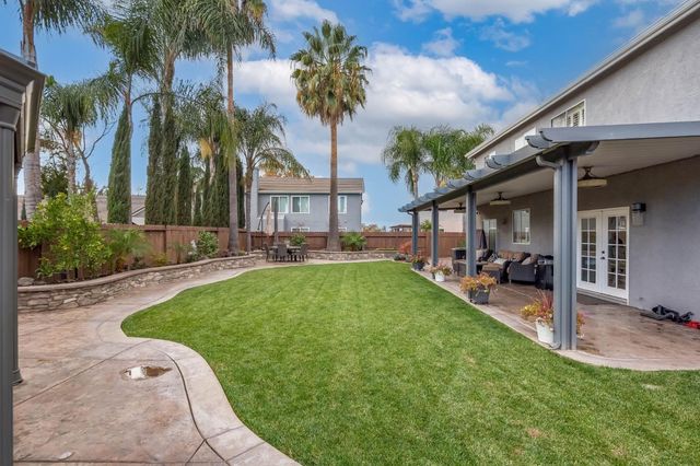 1774 Ruth Dr, Ripon, CA 95366