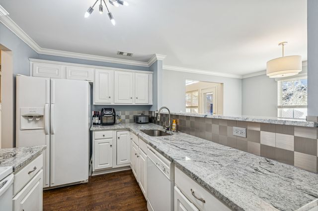 621 Heath Pl, Smyrna, TN 37167