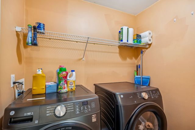 621 Heath Pl, Smyrna, TN 37167