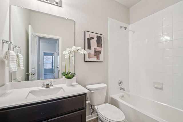 1801 Fairhaven GTWY, Georgetown, TX 78626