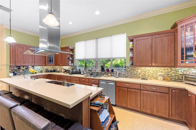 14590 SW 84th Ct, Palmetto Bay, FL 33158