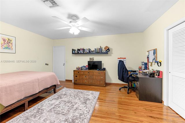 14590 SW 84th Ct, Palmetto Bay, FL 33158