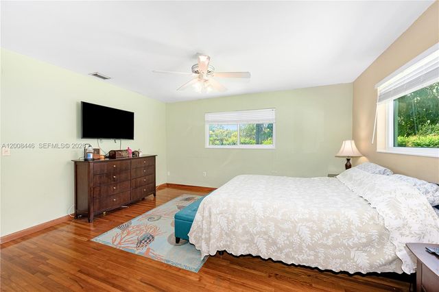 14590 SW 84th Ct, Palmetto Bay, FL 33158