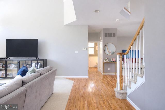 18 MILLWOOD DR, Mickleton, NJ 08056