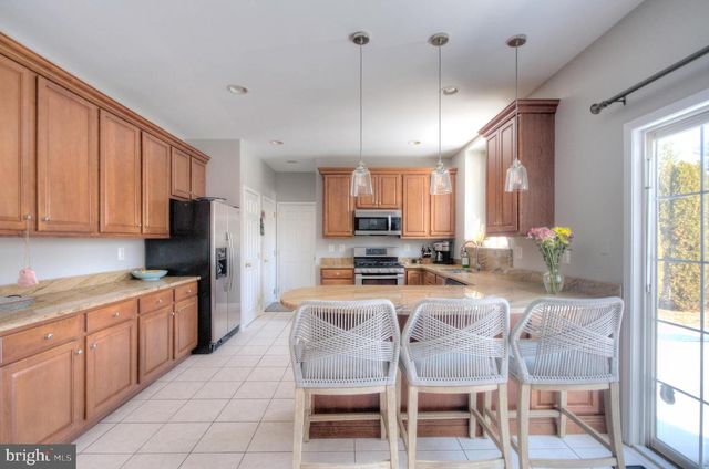 18 MILLWOOD DR, Mickleton, NJ 08056