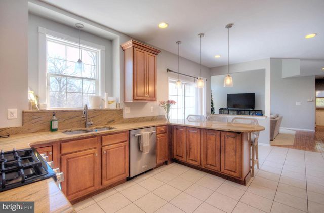 18 MILLWOOD DR, Mickleton, NJ 08056