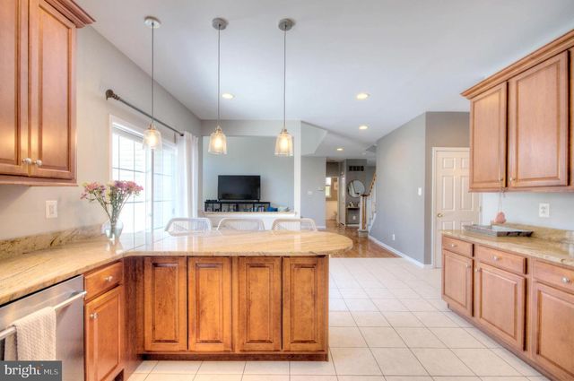 18 MILLWOOD DR, Mickleton, NJ 08056