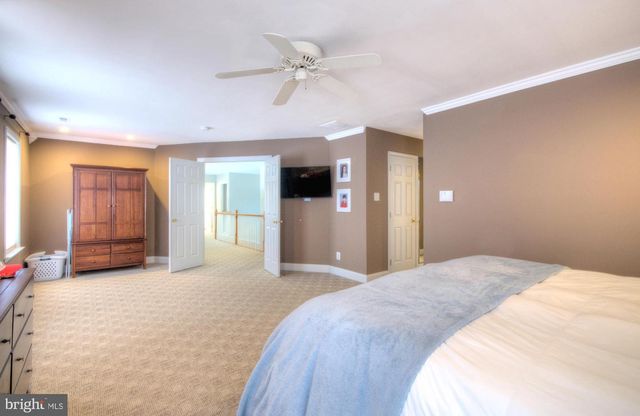 18 MILLWOOD DR, Mickleton, NJ 08056