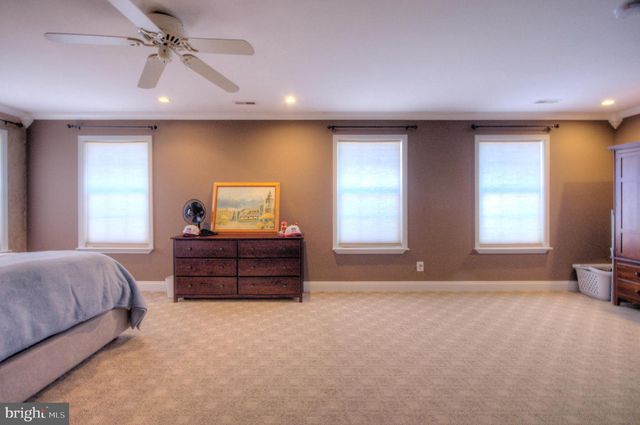 18 MILLWOOD DR, Mickleton, NJ 08056