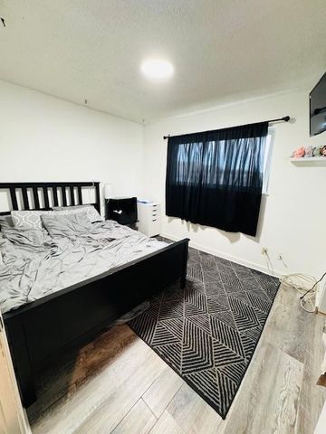 901 Blaine Ave, Sacramento, CA 95838