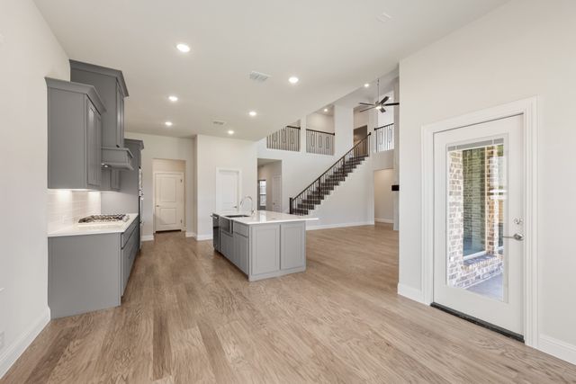 2301 Christopher Road, Mansfield, TX 76063