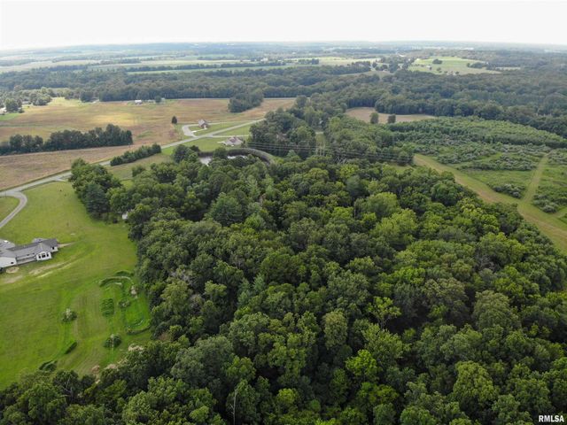 9758 E Richview Road, Mt Vernon, IL 62864