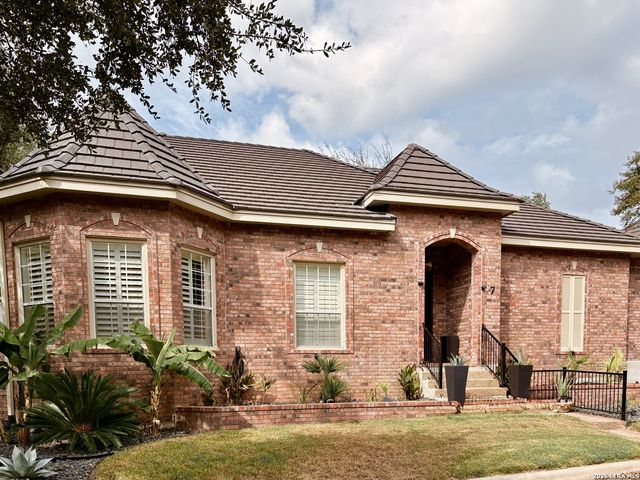 7 Westcourt Lane, San Antonio, TX 78257