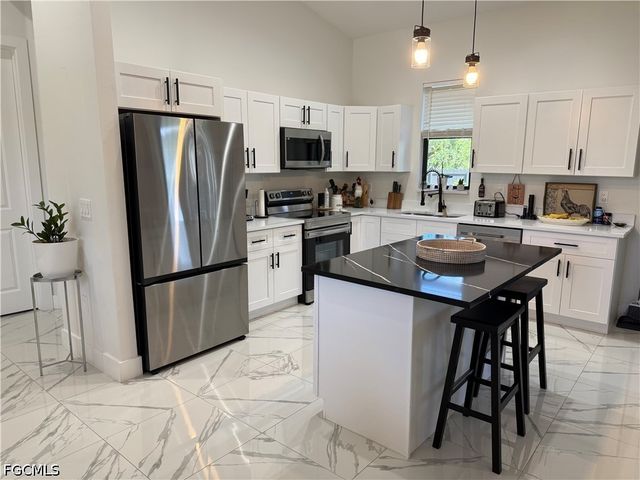 3206 18th ST W, Lehigh Acres, FL 33971