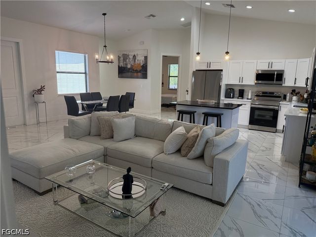 3206 18th ST W, Lehigh Acres, FL 33971