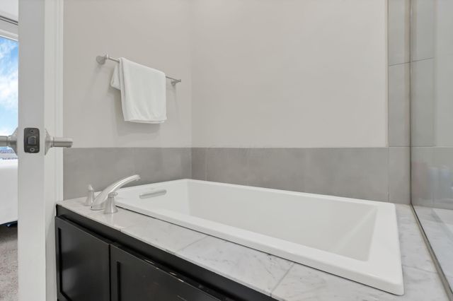 1145 N High Street, 403, Columbus, OH 43201