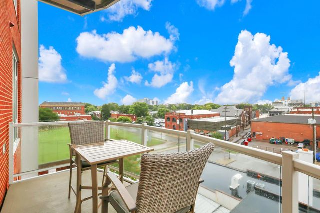 1145 N High Street, 403, Columbus, OH 43201