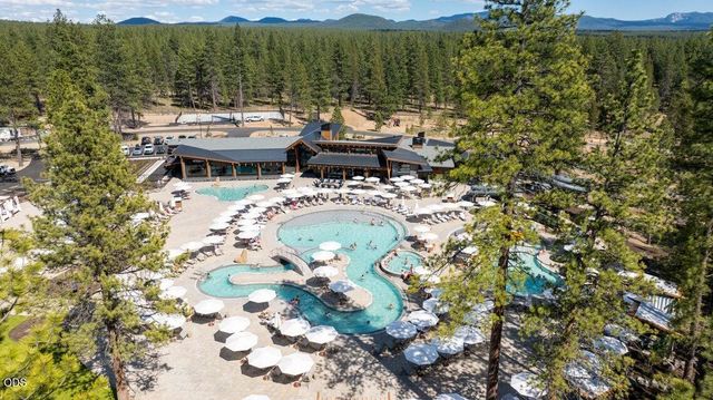 18225 Lava Springs Loop 511, Bend, OR 97707