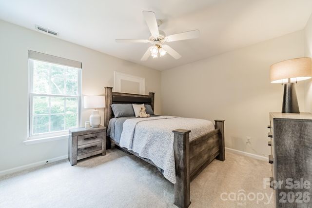 13405 Honeytree Lane, Pineville, NC 28134