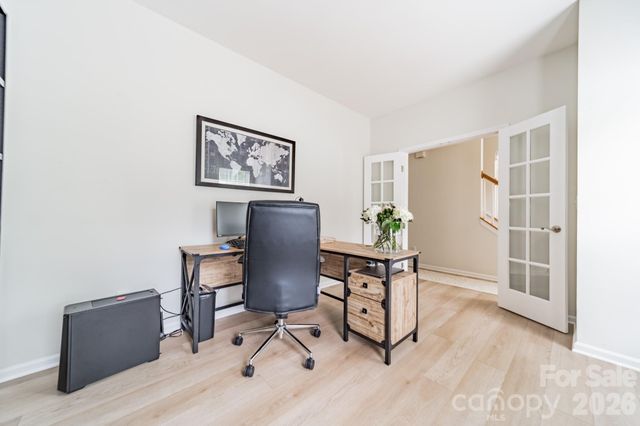 13405 Honeytree Lane, Pineville, NC 28134