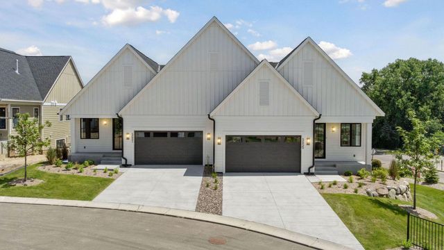 5655 Buffington Lane, Shorewood, MN 55331