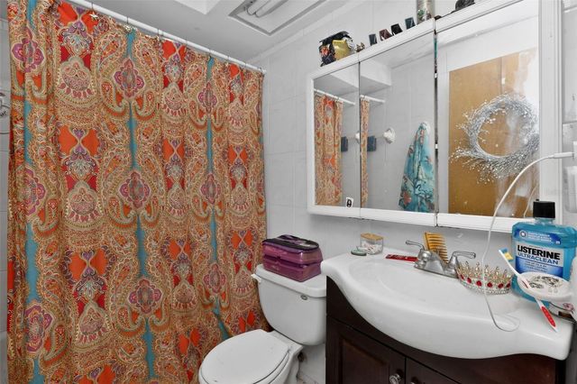 3548 BLOSSOM LAKE DRIVE, Holiday, FL 34691