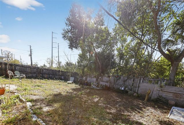 3548 BLOSSOM LAKE DRIVE, Holiday, FL 34691