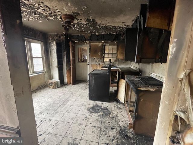 5203 OAHU CT, Temple Hills, MD 20748