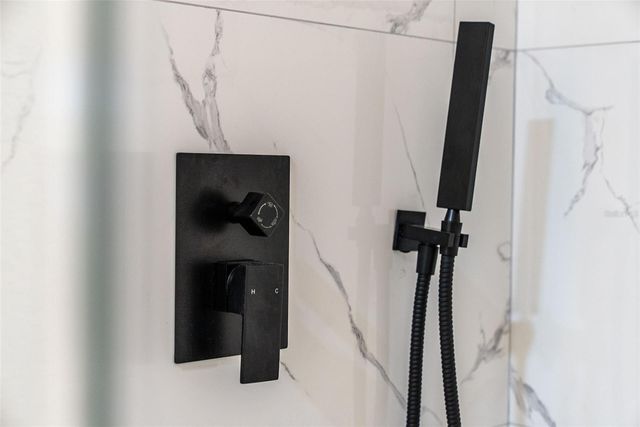 5406 11TH AVENUE S, Gulfport, FL 33707