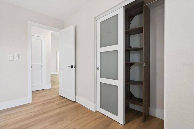 5406 11TH AVENUE S, Gulfport, FL 33707