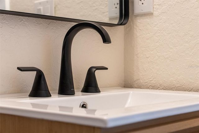 5406 11TH AVENUE S, Gulfport, FL 33707