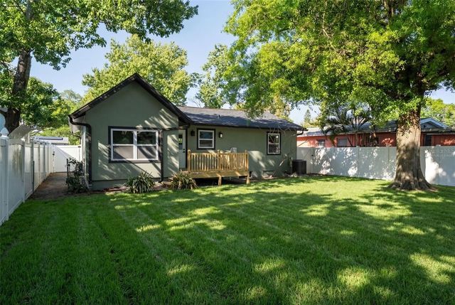 5406 11TH AVENUE S, Gulfport, FL 33707