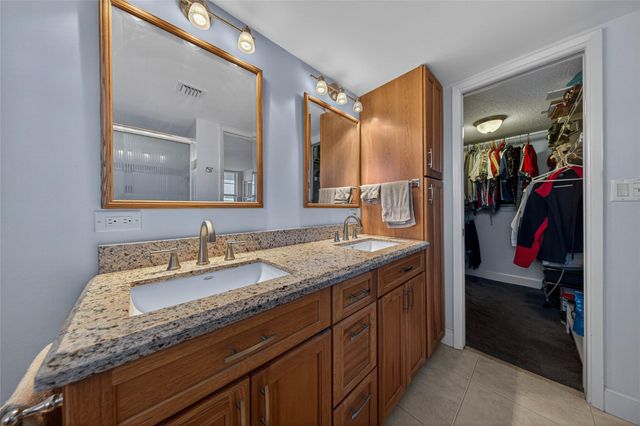 3150 NE 48th Court 414, Lighthouse Point, FL 33064