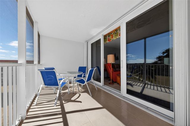 3150 NE 48th Court 414, Lighthouse Point, FL 33064