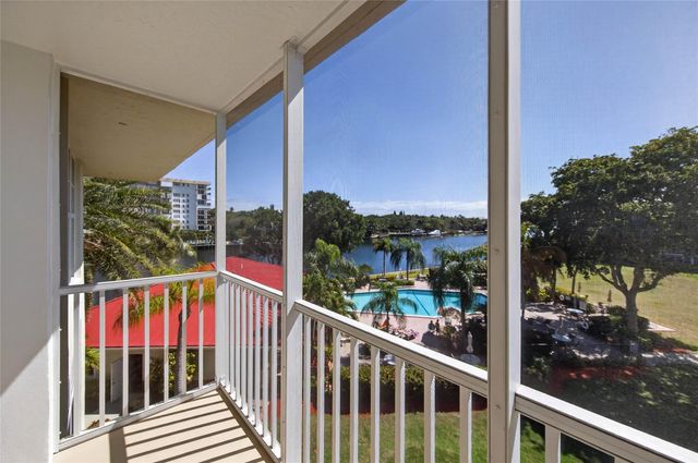 3150 NE 48th Court 414, Lighthouse Point, FL 33064